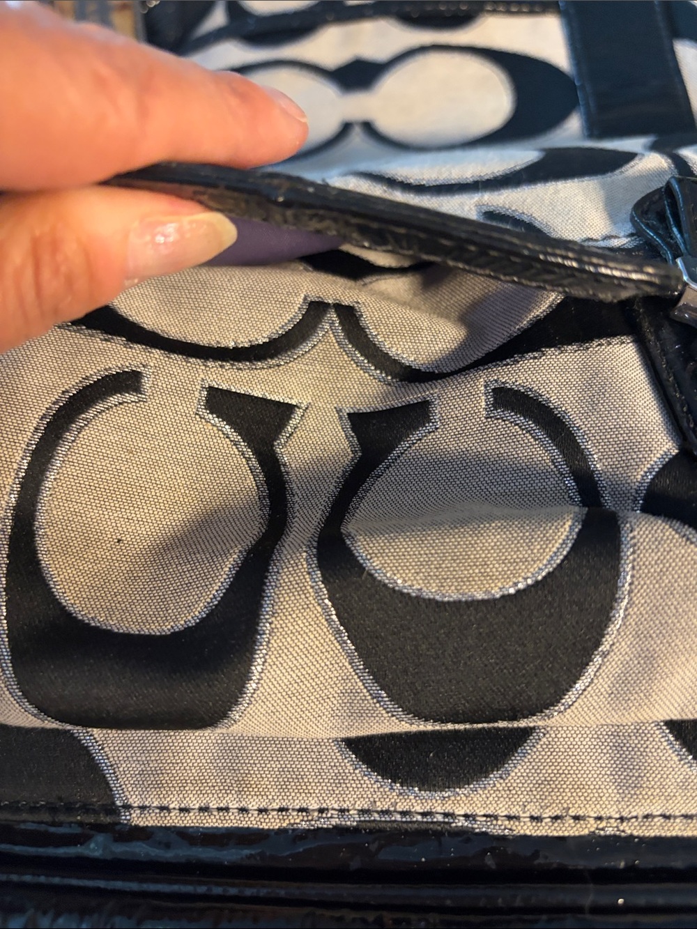 Coach Black and Ivory Signature Canvas Tote with Silver Hardware - Picture 4 of 13